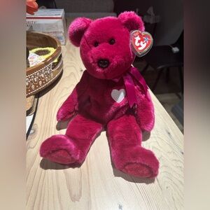 RARE- 2001- VALENTINA HEART TY BEANIE BABY BEAR